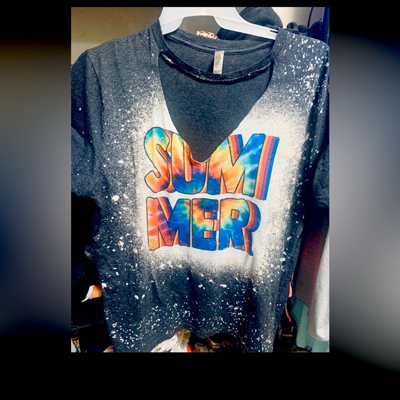 Plus size bleached Summer Top. ☀️ - Picture 1 of 3